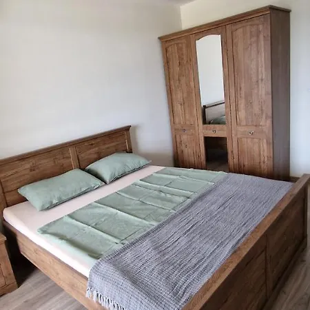 Sarafovo Deluxe Lägenhet *