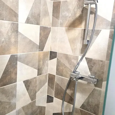 Sarafovo Deluxe Appartamento *