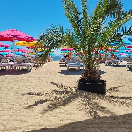 Sarafovo Deluxe Апартамент *